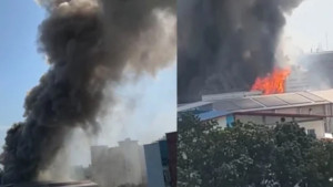 টঙ্গীতে এসেনশিয়াল ড্রাগসের কারখানায় আগুন
