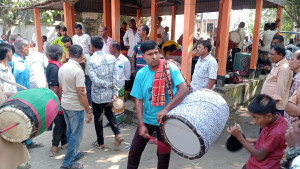 কিশোরগঞ্জে ৫০০ বছরের ঐতিহ্যবাহী ঢাকের হাট