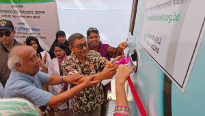 কসবায় মোবাইল হেলথ ক্লিনিকের উদ্বোধন করলেনন স্বস্হ্যমন্ত্রী