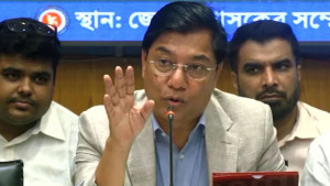 রিসোর্টে আগুন: পর্যটনমন্ত্রীর ৩ জরুরি নির্দেশনা