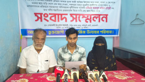 নোয়াখালীতে সরকারি কর্মচারীর বিরুদ্ধে ফ্ল্যাট দখল ও হামলার অভিযোগ