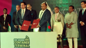 চট্টগ্রামের এনসিটি পরিচালনায় ডিপি ওয়ার্ল্ডের সঙ্গে চুক্তি সই