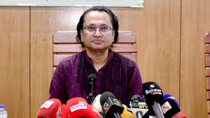 দেশে ফিরে আইজিপির বিষয়ে সিদ্ধান্ত দেবেন প্রধানমন্ত্রী