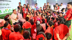 প্রধানমন্ত্রীকে চমকে দিলো ‌‘জাইমা’