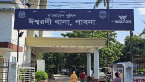 ঈশ্বরদীতে  শিক্ষার্থীর ঝুলন্ত মরদেহ উদ্ধার