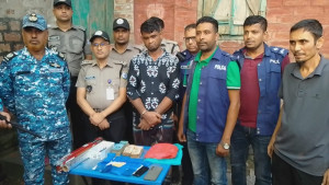 চাঁদপুরে আড়াই হাজার ইয়াবাসহ আটক ‘চিহ্নিত’ কারবারি রহিম