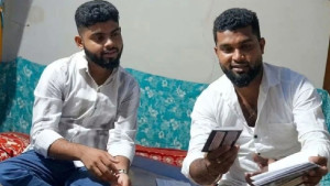 ফেসবুকে প্রেমের টানে জয়পুরহাটে ভারতীয় দুই ভাই