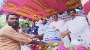 জেলেদের জীবনমান উন্নয়নে সমন্বিত উদ্যোগ নিতে হবে: মৎস্য ও প্রাণিসম্পদমন্ত্রী