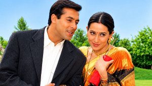 কারিশমা ভেঙে পড়েছিলেন সালমানের কথা বিশ্বাস করে