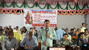 কটিয়াদীতে প্রতিমা বিসর্জনে শেষ হলো পাঁচ দিনব্যাপী দুর্গোৎসব