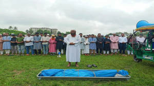 কুবিতে অপ্রতীমের প্রথম জানাজা সম্পন্ন