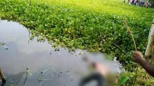 মেঘনায়  অজ্ঞাত যুবকের  লাশ উদ্ধার করেছে নৌ-পুলিশ