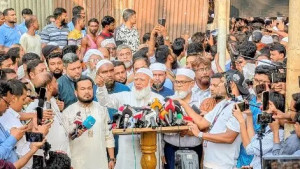 রাড্ডা পুনর্নির্মাণে ৫০ লাখ টাকা দেবে জামায়াত