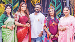 ‘মানুষ বড়ই স্বার্থপর’এবার ৫ শিল্পীর কণ্ঠে