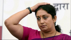 স্মৃতি ইরানি বললেন, আমি বেকার, কাজ দেবেন