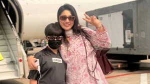 ছেলে আব্রামের জন্মদিনে কক্সবাজারে অপু বিশ্বাস