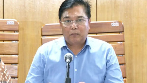 বোয়িংয়ের দাম সরকারি বাজেট থেকে নয়: বিমানমন্ত্রী