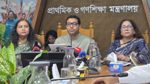 অনির্দিষ্টকালের জন্য প্রাথমিকের শিক্ষক বদলি স্থগিত