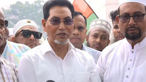 বট-গুপ্ত বাহিনীর অপপ্রচার নিয়ে সতর্ক করলেন চিফ হুইপ