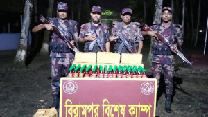 দিনাজপুরে ২ হাজার ১২ বোতল যৌন উত্তেজক সিরাপ জব্দ