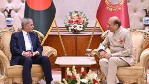 ভারতের সঙ্গে সম্পর্ক জোরদারে অমীমাংসিত ইস্যু সমাধানের আহ্বান রাষ্ট্রপতির