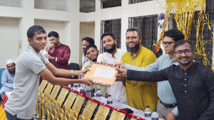 জাবির রফিক-জব্বার হলে নবীনবরণ ও বার্ষিক ক্রীড়া পুরস্কার বিতরণ