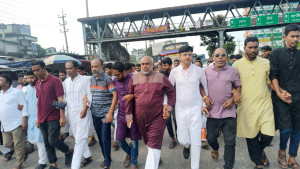 শ্রীপুরে নিষিদ্ধ আওয়ামী লীগের বিরুদ্ধে বিএনপির বিক্ষোভ মিছিল