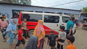 ভাড়া বাসায় ঢুকে তরুণীকে ছুরিকাঘাতে হত্যা