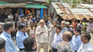 বন্যায় ক্ষতিগ্রস্ত বান্দরবানের ৯ সড়ক দ্রুত সংস্কারের নির্দেশ পার্বত্যমন্ত্রীর