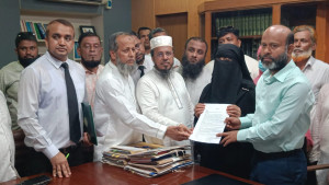 ব্রাহ্মণবাড়িয়ায় শিশু মাহিদা হত্যাকারির ফাঁসির দাবিতে মানববন্ধন
