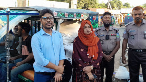 বকশীগঞ্জে অটোরিকশা থেকে ১৫ বস্তা ইউরিয়া সার উদ্ধার