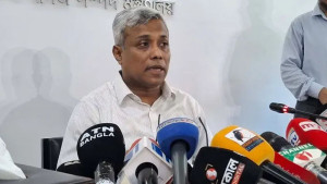 ‘তেলের দাম বাড়ানো ছাড়া বিকল্প ছিল না, জনগণের কষ্টে দুঃখ প্রকাশ করছি'