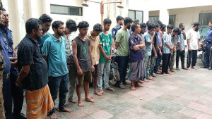 অনলাইন জুয়ার অভিযোগে কিশোরগঞ্জে ২১ জন গ্রেপ্তার