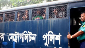 তেজগাঁও কলেজে জঙ্গি সন্দেহে আটক ২৩