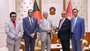 দুর্নীতিবাজদের আইনের আওতায় আনতে হবে: রাষ্ট্রপতি