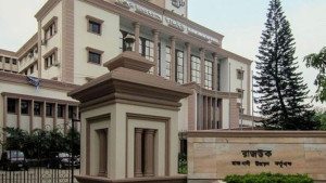 রাজউকের ঘুষের জালে ঝুঁকিপূর্ণ ঢাকা