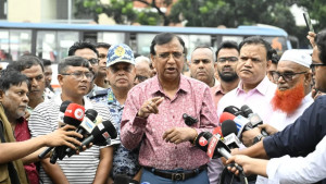 পল্টন-গুলিস্তান-নর্থ সাউথ রোড হকারমুক্ত