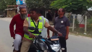 শ্রেণিকক্ষে প্রধানমন্ত্রীর বাংলা উচ্চারণ নিয়ে মন্তব্য, শিক্ষক আটক