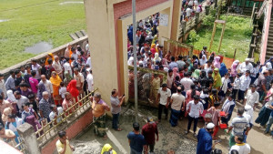 আগুন আতঙ্কে বেতাগীতে ১৫ শিক্ষার্থী আহত, তদন্ত কমিটি গঠন