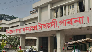 যুবককে ধাক্কা দিয়ে ২০ ফুট টেনে নিল মোটরসাইকেল, নিহত ১