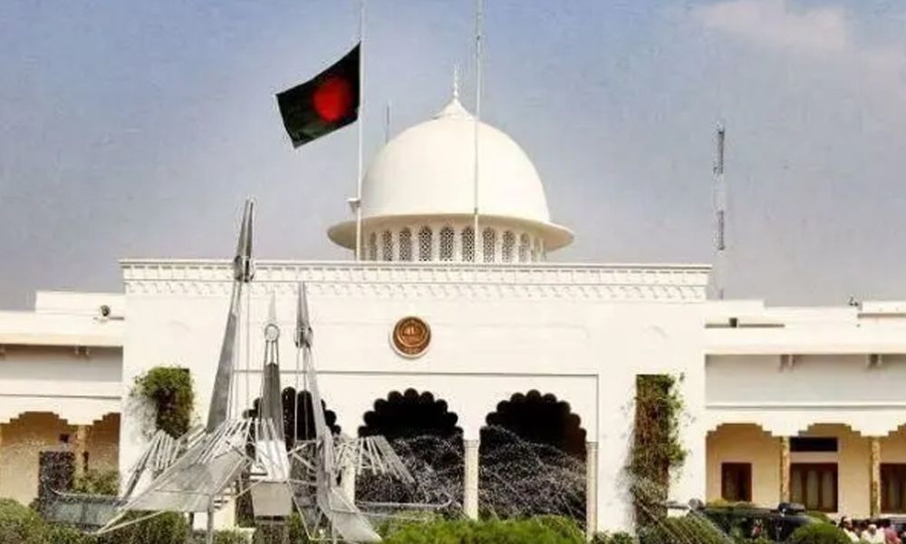আদালতে তথ্য গোপন, রিটকারী-আইনজীবীকে জরিমানা