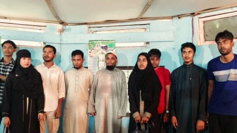 লংগদুতে যৌথ বাহিনীর অভিযানে নারীসহ আটক ৯ রোহিঙ্গা