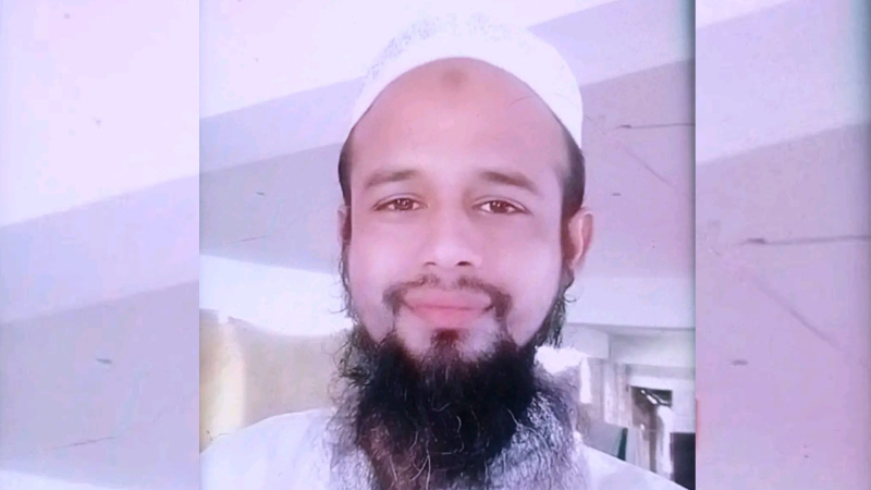 সাতক্ষীরায় বিদ্যুৎস্পৃষ্টে ঝালমুড়ি বিক্রেতার মৃত্যু