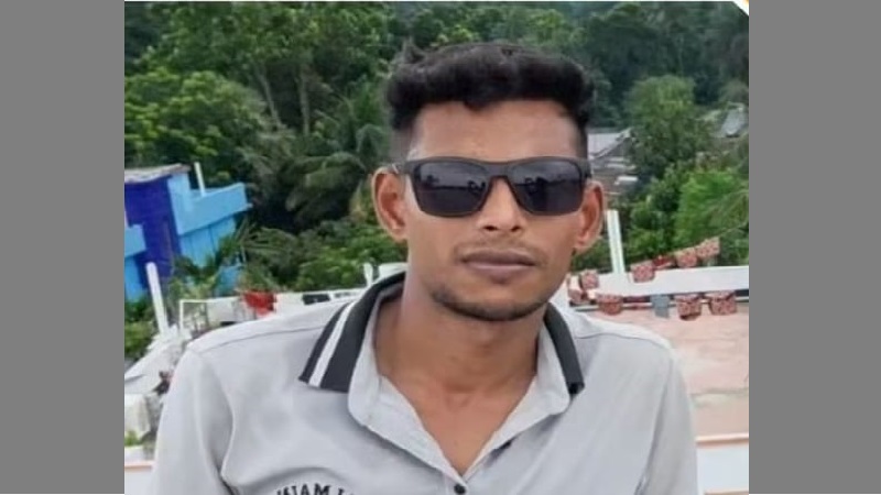 ‘কুত্তা গাড়ি’র ধাক্কায় প্রাণ গেল মোটরসাইকেল আরোহীর